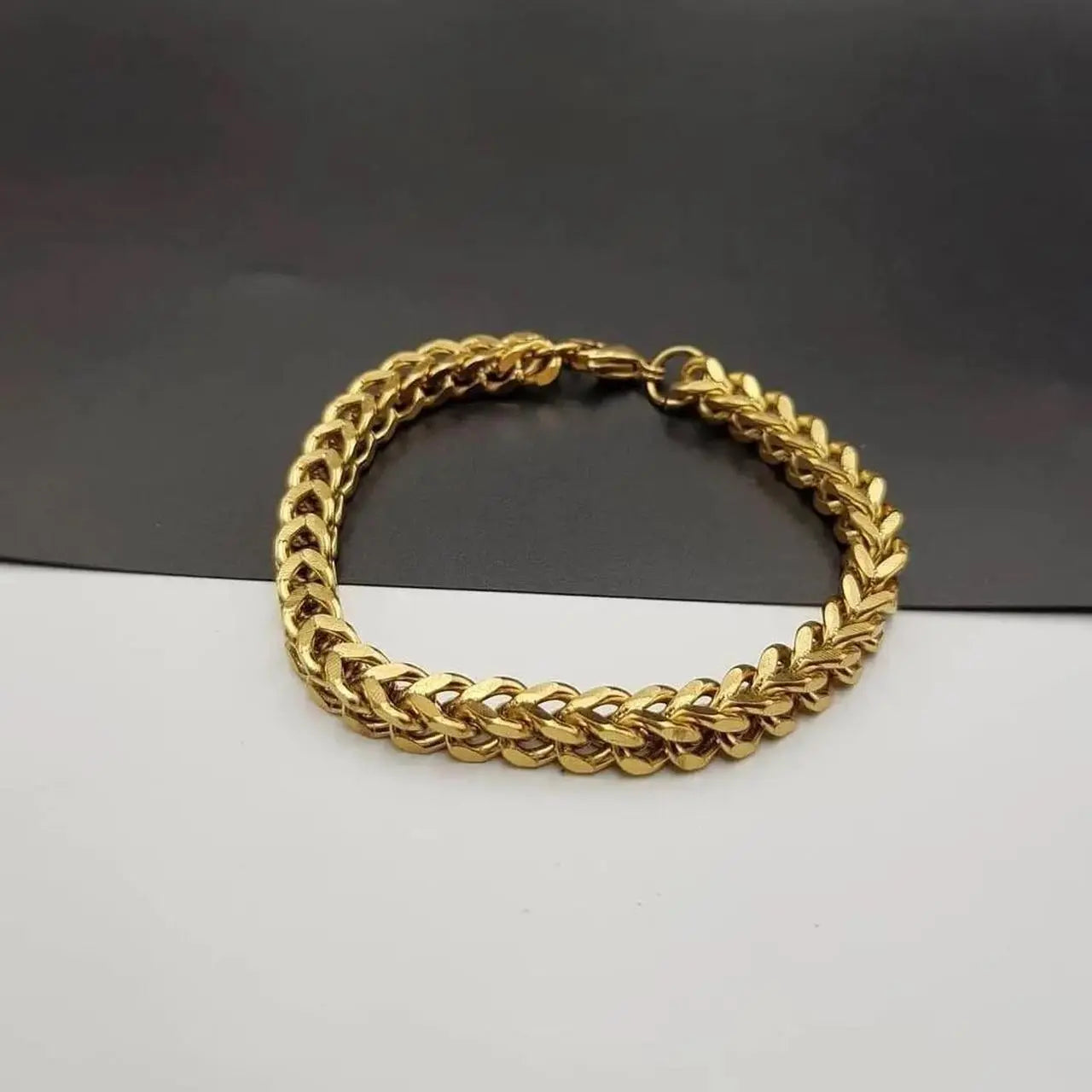 Weaven Structure Bracelet