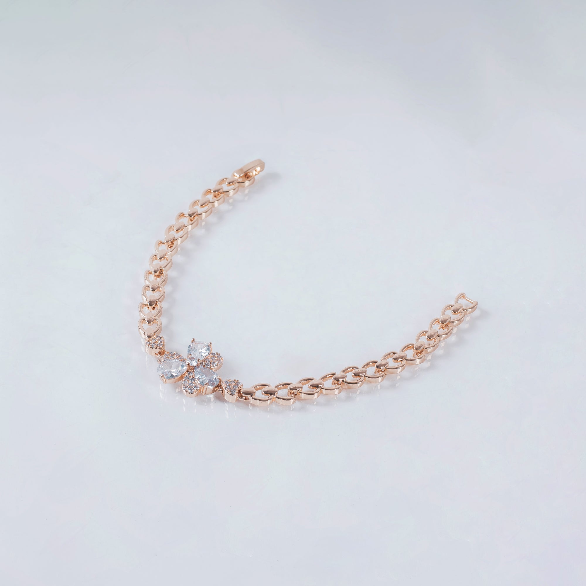 Ela Chain Bracelet